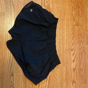 Lululemon athletica hotty hot shorts